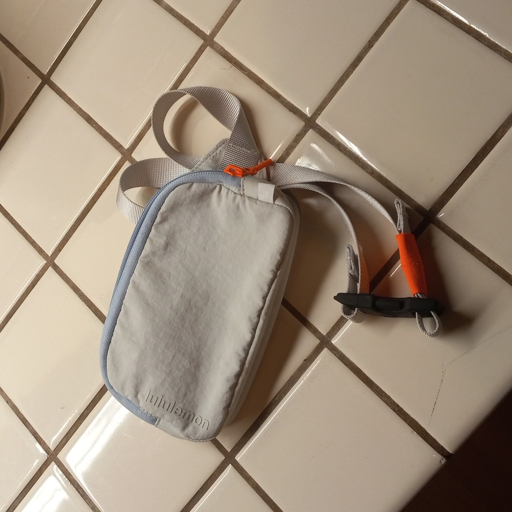 Lululemon Mini Belt Bag